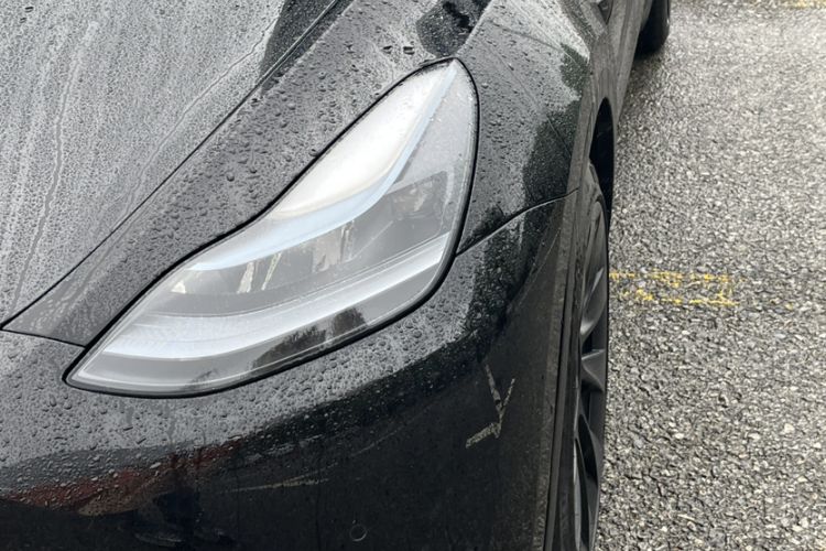 Used Tesla Model Y 2022 Rear-Wheel-Drive Version
