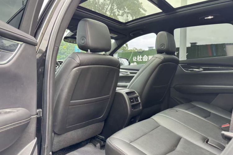 Used Cadillac XT5 2022 2.0T Two-Wheel Drive Luxury Version
