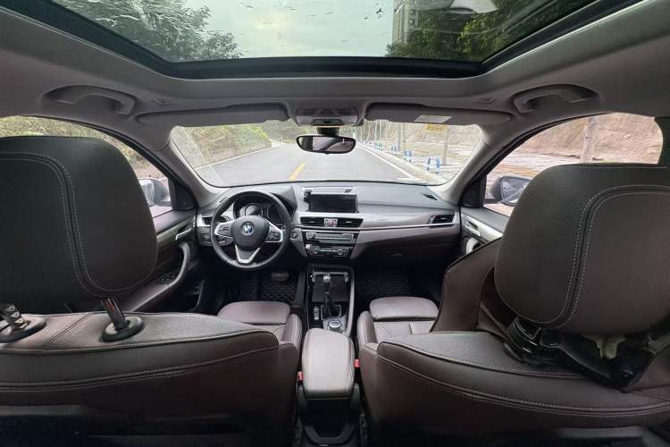 Used BMW X1 2019 xDrive20Li Luxury Model
