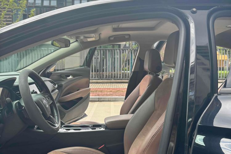 Used Buick Regal 2020 552T Luxury Version
