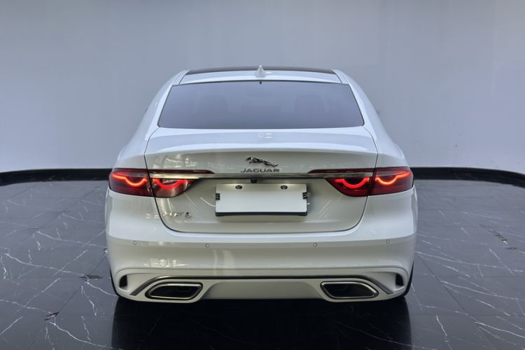 Used Jaguar XFL 2022 XFL 2.0T P200 Two-Wheel-Drive Elite Luxury Edition
