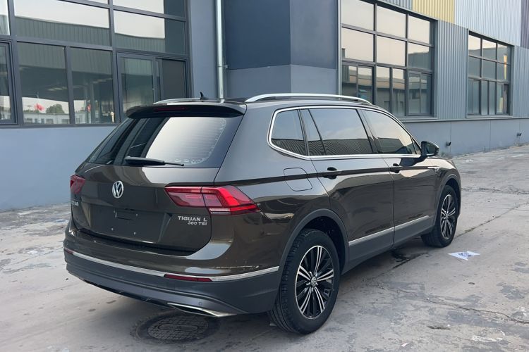 Used Volkswagen Tiguan L 2017 380TSI Automatic All-Wheel-Drive Luxury Edition