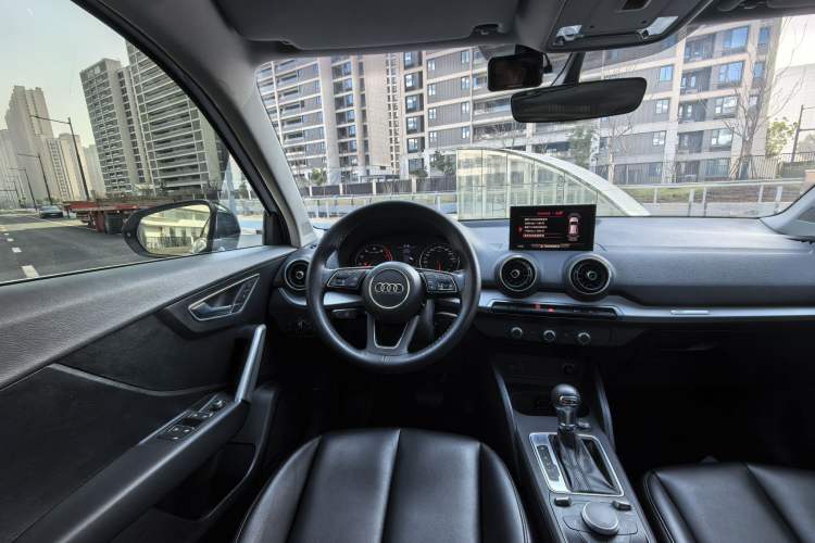 Used Audi Q2L 2021 35 TFSI Progressive Dynamic Edition
