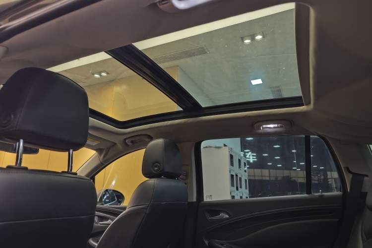 Used Buick Envision 2018 20T Two-Wheel-Drive Leading Model
