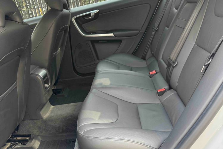 Used Volvo S60 2019 S60L Facelift T5 Intelligent Advanced Edition