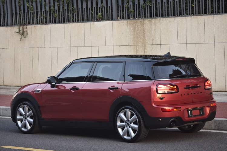 Used  Clubman 2022 Facelift 1.5T COOPER Connoisseur

