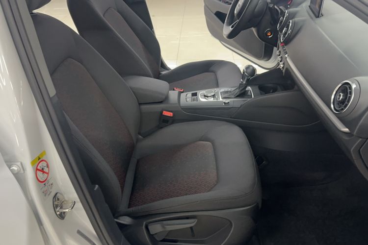 Used Audi A3 2019 Limousine 35 TFSI Ambition China V