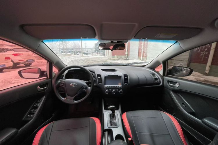 Used Kia K3 2015 1.6L Automatic GL
