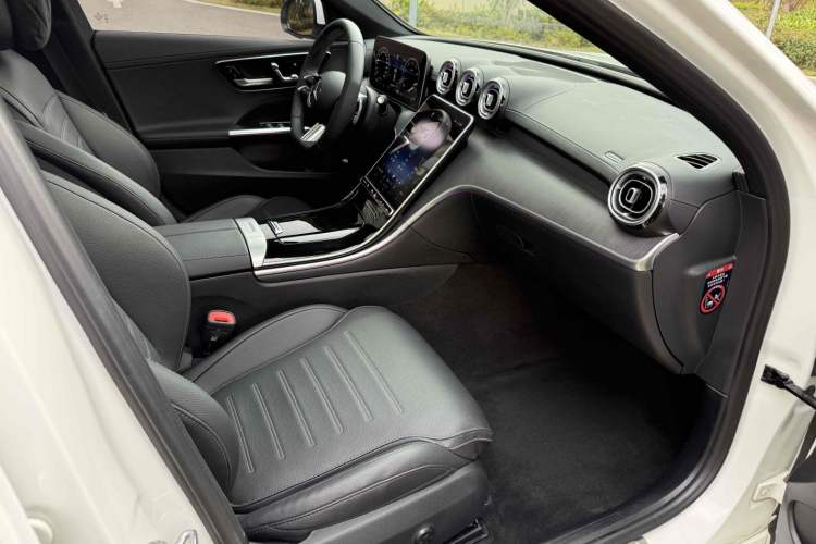 Used Mercedes-Benz C-Class 2023 Restyled C 260 L Sport Edition
