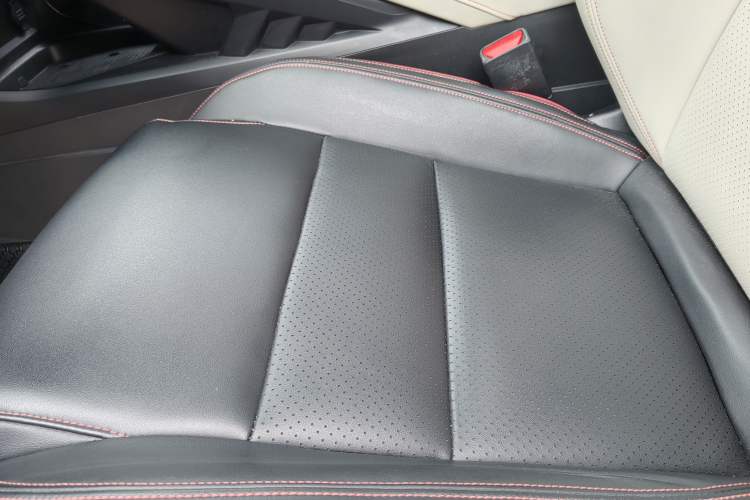 Used Lynk & Co 06 2020 1.5T YAO Halo
