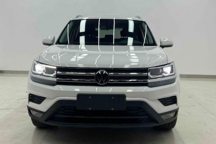 Used Volkswagen Tharu 2022 280TSI Two-Wheel-Drive Luxury Edition
