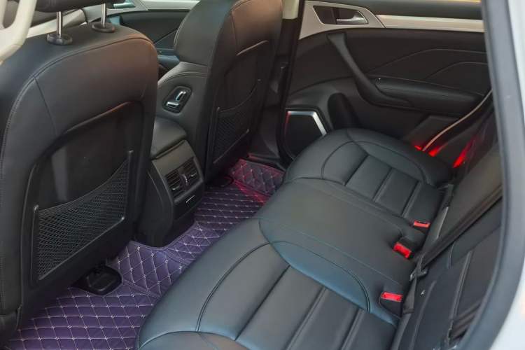 Used Haval H7 2017 Red-Label H7 2.0T Automatic Luxury Model
