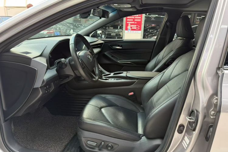 Used Toyota Avalon 2019 2.0L XLE Premium Edition China VI
