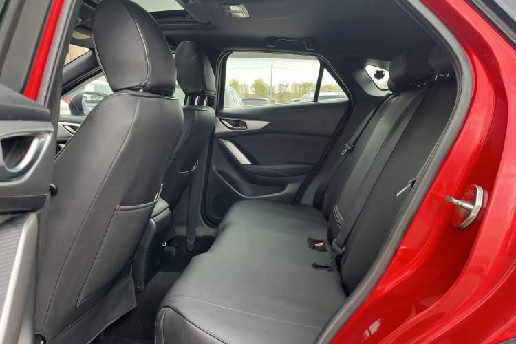 Used Mazda CX-4 2016 2.0L Automatic 2WD Blue Sky Dynamic Edition
