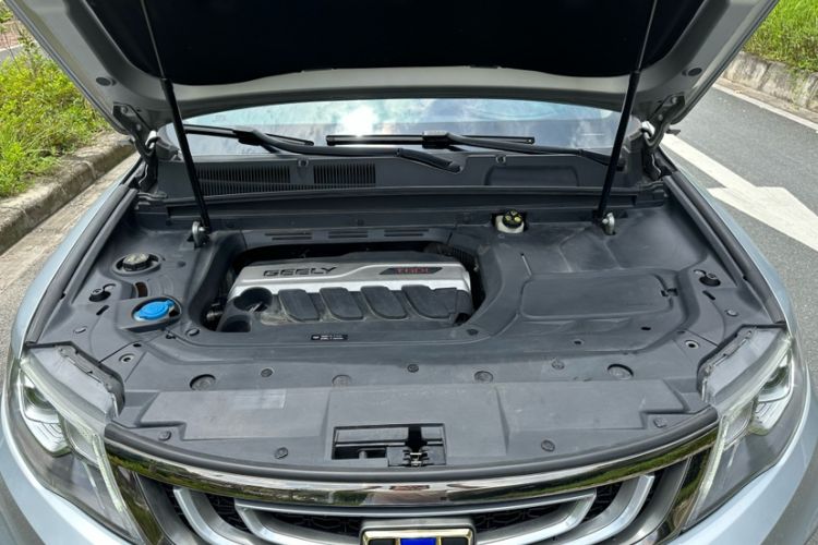 Used Geely Auto Emgrand X7 Sport 2020 1.8TD DCT Two-Wheel Drive Smart Connect 4G-Enabled Version
