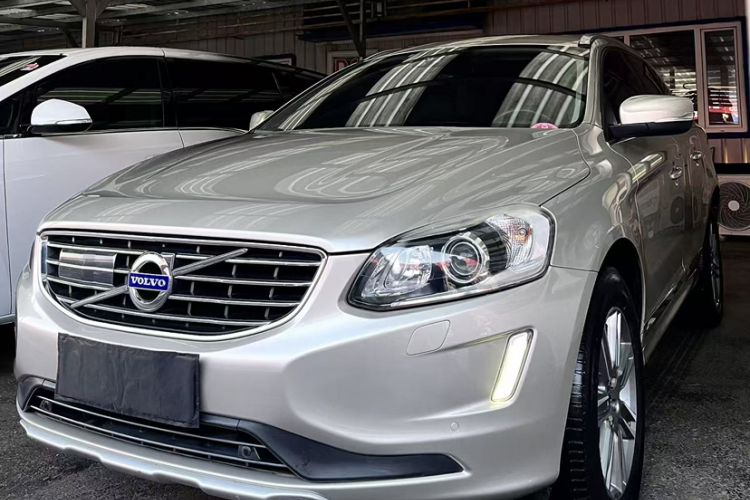 Used Volvo XC60 2017 T5 AWD Smart Range Edition