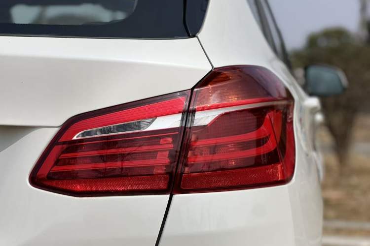 Used BMW 2 Series Active Tourer 2016 218i Fashion Model