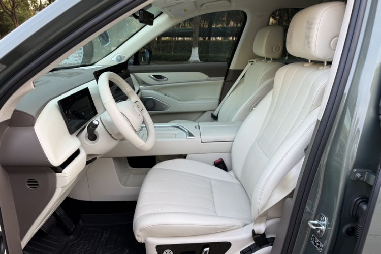 Used Wey Lanshan 2025 Four-Wheel Drive Max