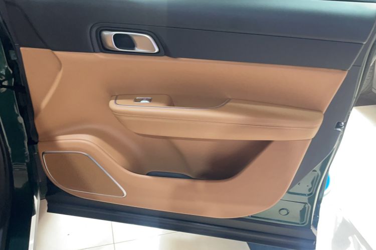 Used Li Auto ONE 2021 Extended-Range 6-Seater Version
