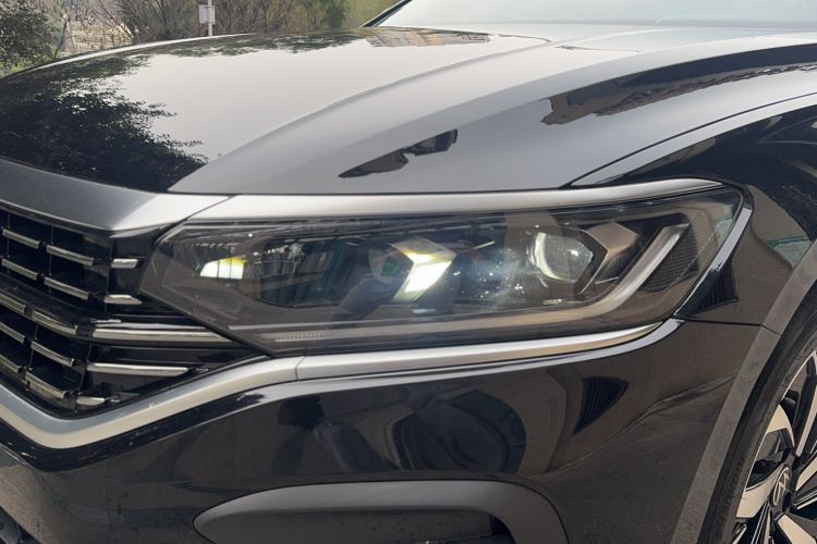 Used Volkswagen Passat 2024 330TSI Elite Edition
