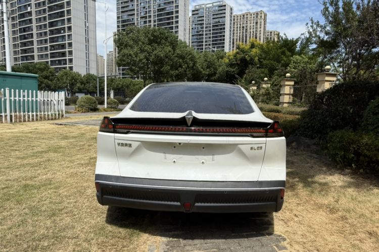 Used  SL03 2023 200Max Range-Extended Version
