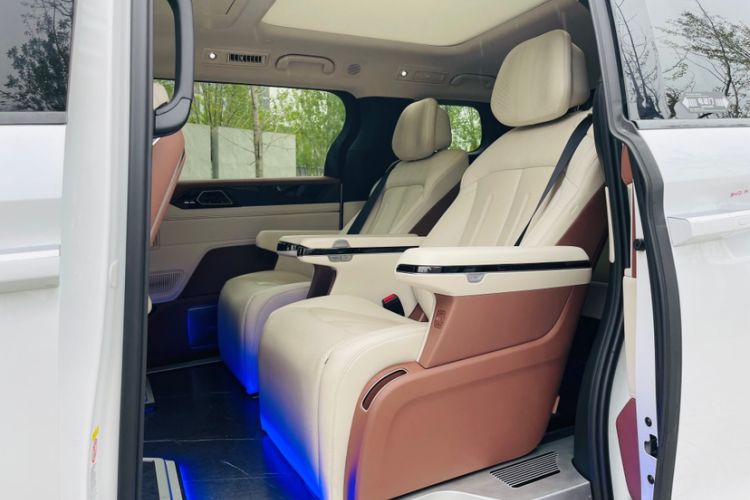 Used BYD Xia 2025 DM-i 1.5T 180km Excellence Model
