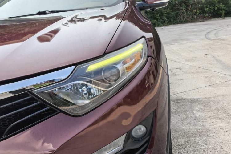 Used Soueast DX7 2015 1.5T Manual Luxury Model
