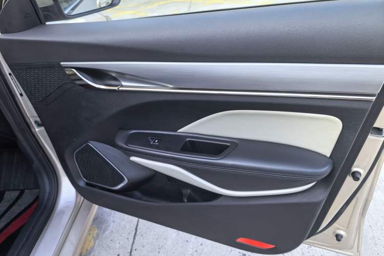 Used Geely Auto Binray 2018 14T CVT Binyi Edition
