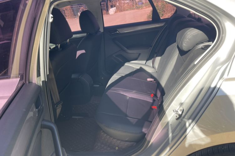 Used Volkswagen Bora 2018 1.5L Automatic Fashion Model