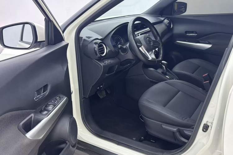 Used Nissan Kicks 2017 1.5L CVT Cool Enjoy Edition
