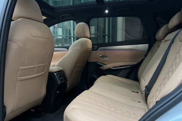 Used BYD Song L DM-i 2024 112 km Beyond Edition
