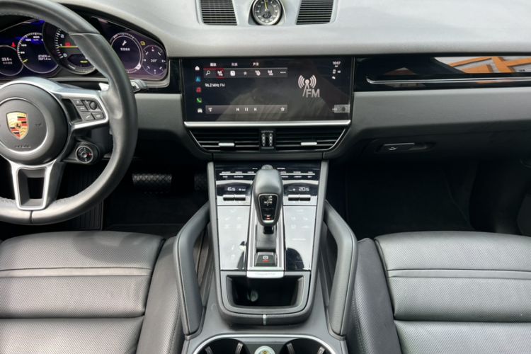 Used Porsche Cayenne E-Hybrid 2023 Cayenne E-Hybrid 2.0T Platinum Edition