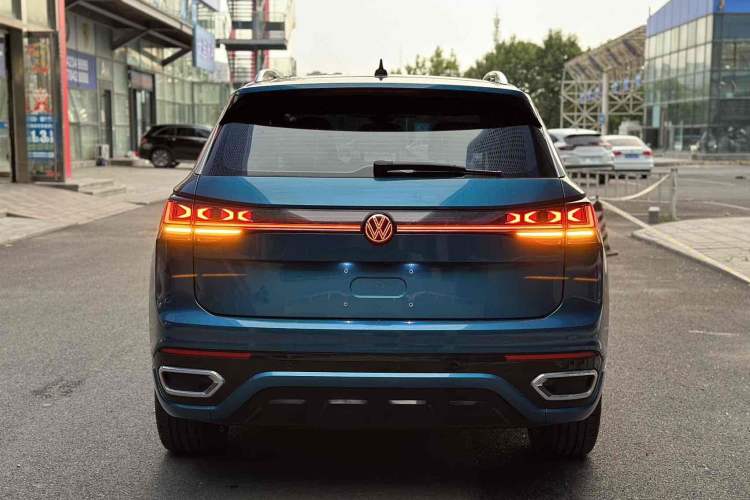 Used Volkswagen Tayron 2023 380TSI Four-Wheel Drive R-Line Pro Smart Edition
