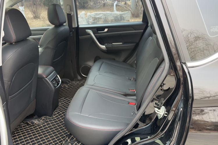 Used Haval M6 2019 1.5T DCT Two-Wheel Drive Elite Version China VI Standard
