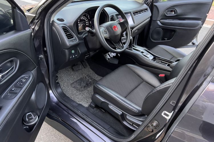 Used Honda Vezel 2019 1.5L CVT Luxury Model China VI
