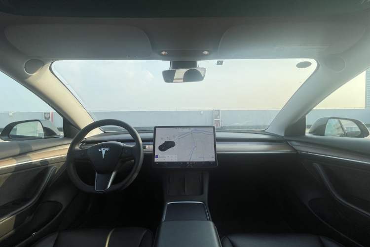 Used Tesla Model 3 2021 Standard Range Rear-Drive Upgraded Version
