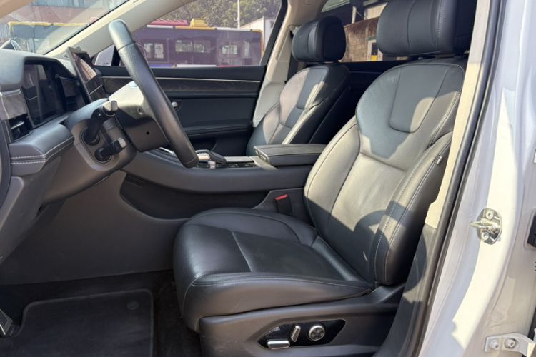 Used Hima AITO M5 2022 Extended-Range Four-Wheel Drive Flagship Edition
