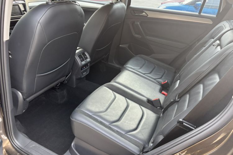 Used Volkswagen Tiguan L 2018 380TSI Automatic All-Wheel Drive Luxury Edition
