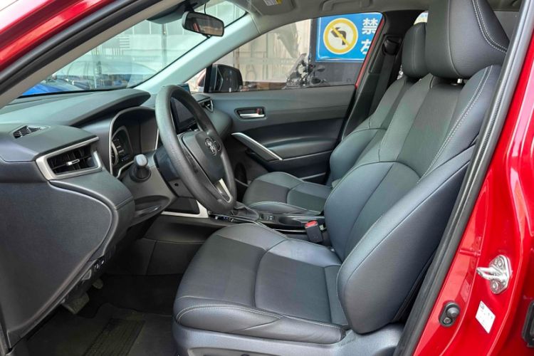 Used Toyota FRONTLANDER 2022 2.0L CVT Luxury Edition
