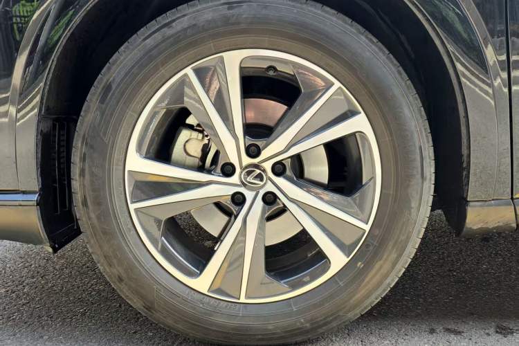 Used Lexus RX 2023 350h Two-Wheel Drive Comfort Edition
