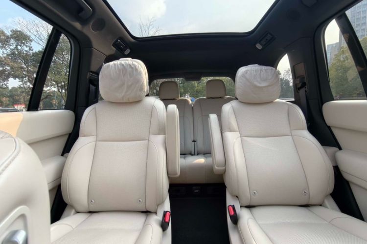 Used Li Auto L8 2023 Pro Model
