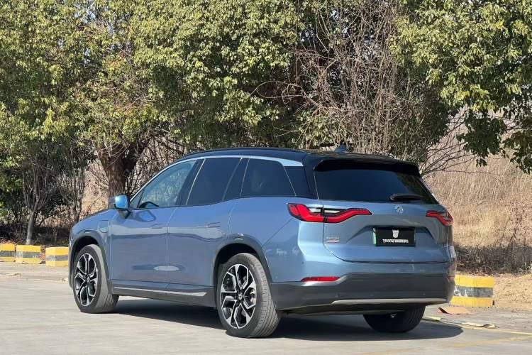 Used Nio ES8 2018 355 km Base Version 7-Seater Edition