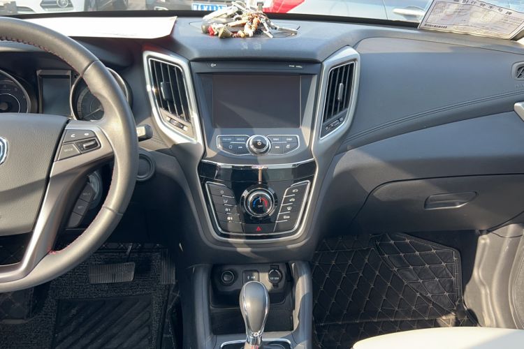 Used Changan CS35 2017 1.6L Automatic Luxury Model