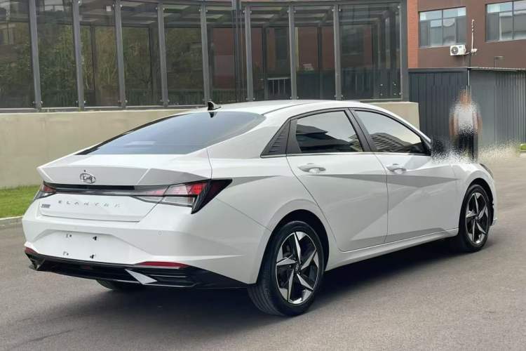 Used Hyundai Elantra 2021 1.5L CVT GLX Elite Edition
