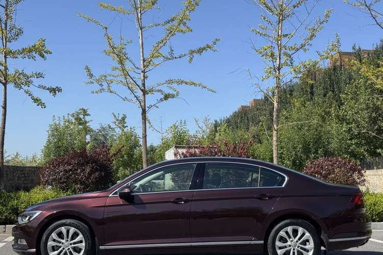 Used Volkswagen Magotan 2018 330TSI DSG Luxury Model