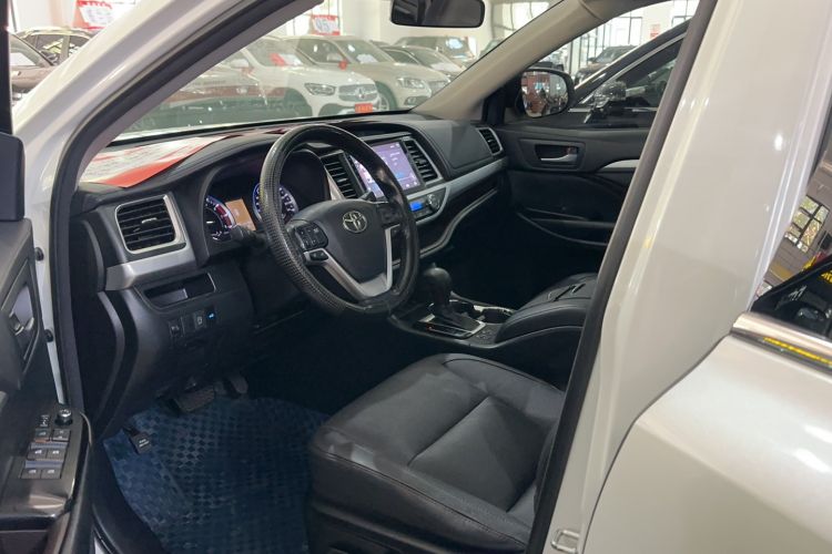 Used Toyota Highlander 2017 2.0T Four-Wheel Drive Luxury Edition 7 Seats
