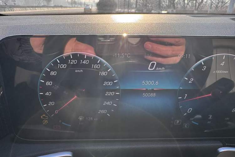 Used Mercedes-Benz GLB 2022 Updated GLB 200 Fashion Edition
