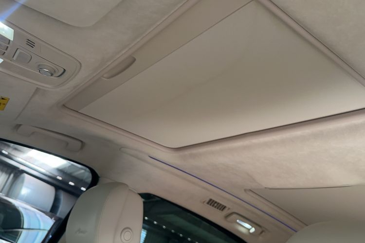 Used Buick GL8 2020 Avenir Avia Six-Seat Deluxe Edition
