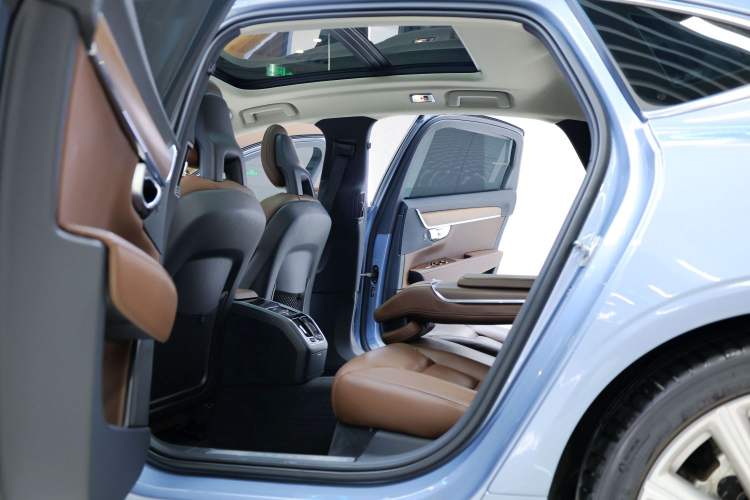 Used Volvo S90 2018 T5 Zhiya Edition
