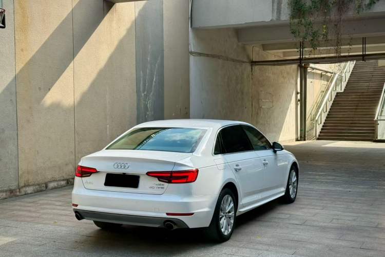 Used Audi A4L 2017 Plus 40 TFSI Ambition Model